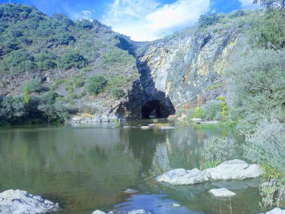Apartamentos Camino A Ribeira Quiroga المظهر الخارجي الصورة